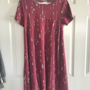 Lularoe Arrow Carly dress